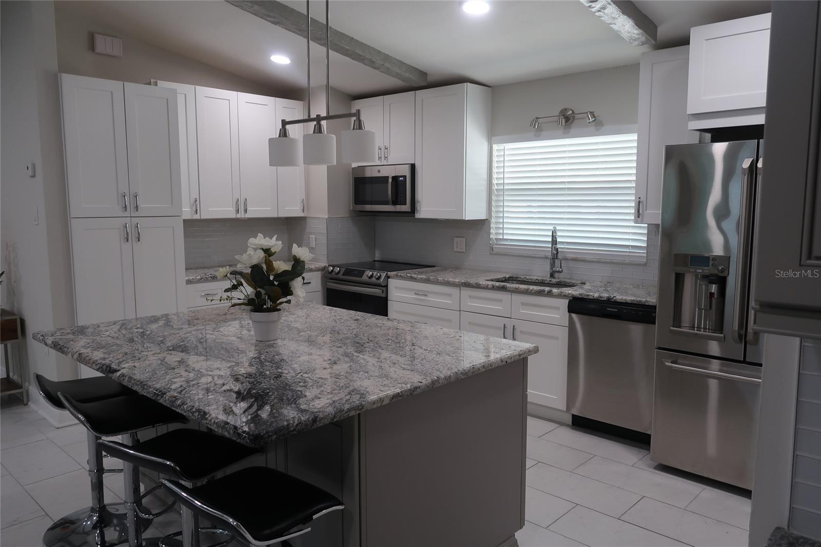 1170 ROUNDTABLE DR, CASSELBERRY, FL, 32707