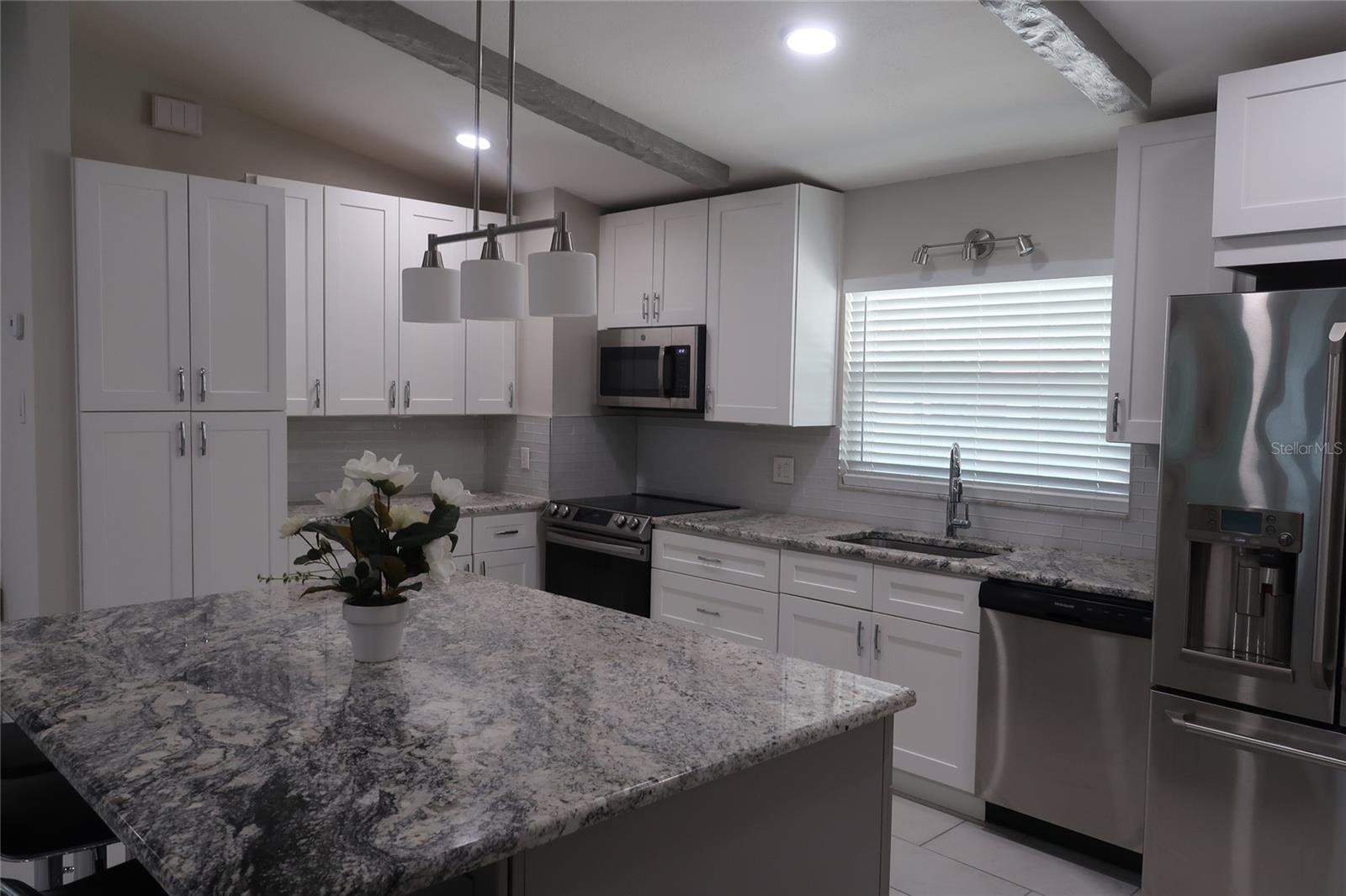 1170 ROUNDTABLE DR, CASSELBERRY, FL, 32707