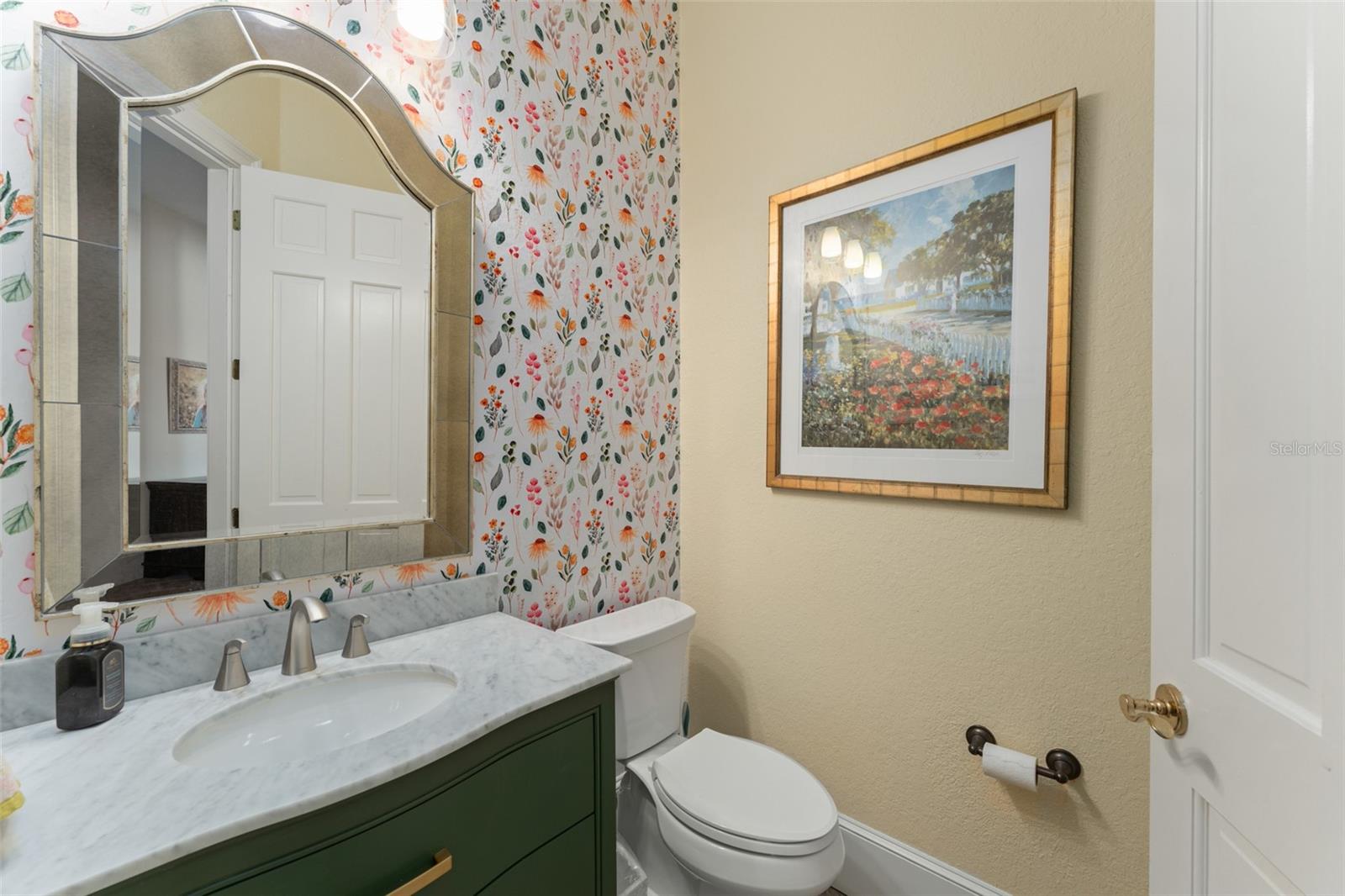 O6346858 Property Photo