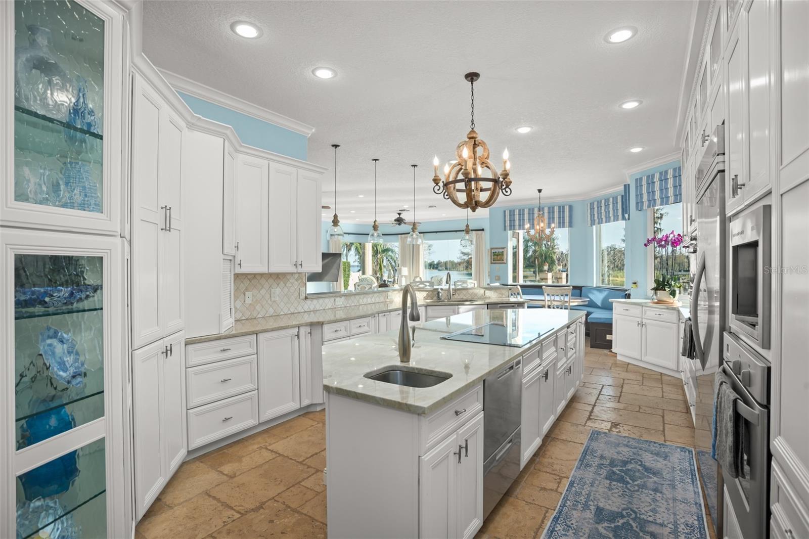 O6346858 Property Photo