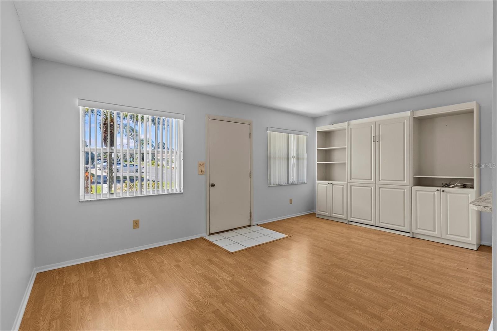 TB8430818 Property Photo