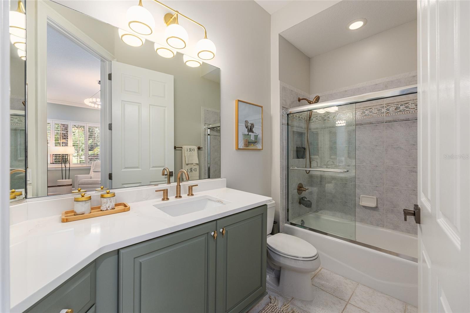 OM710169 Property Photo