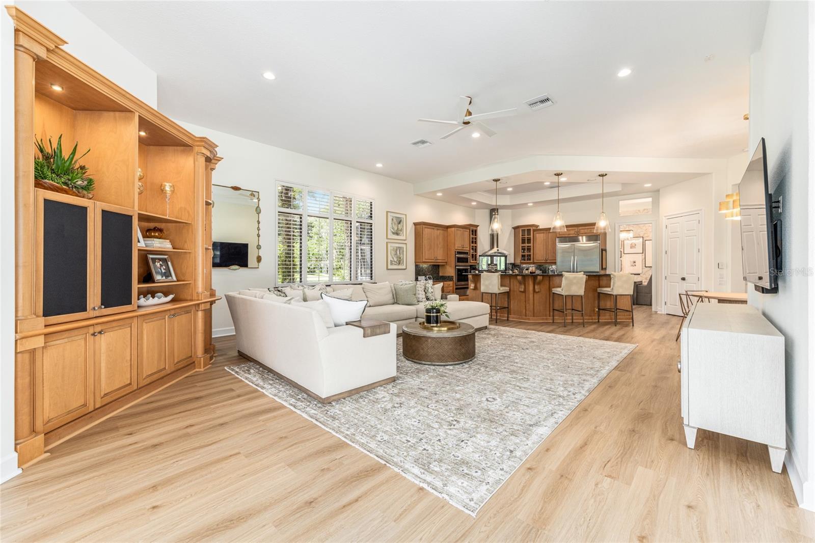 OM710169 Property Photo