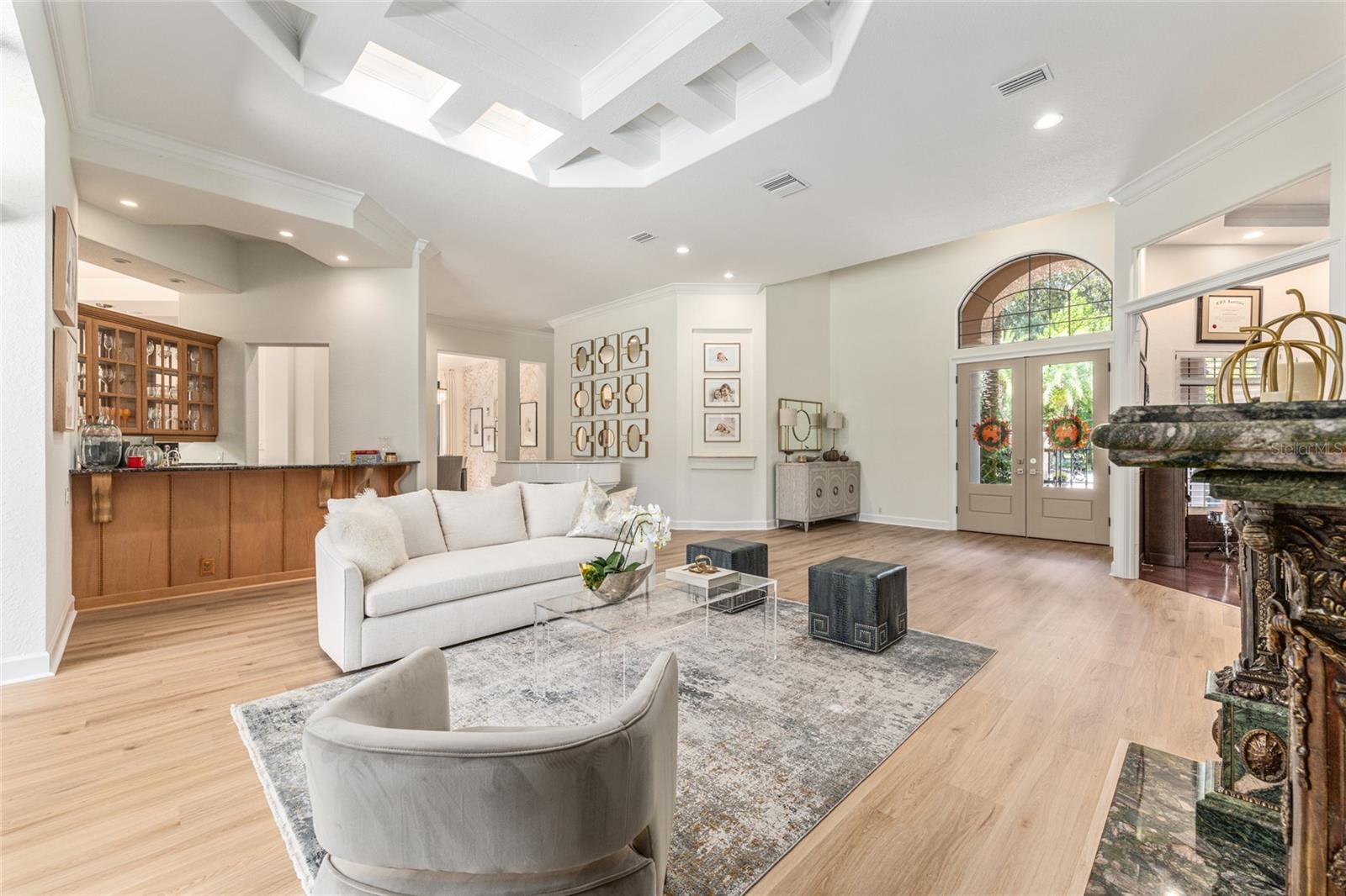 OM710169 Property Photo