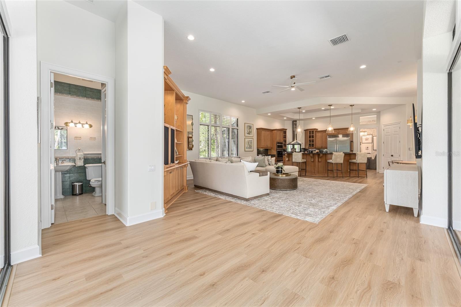 OM710169 Property Photo