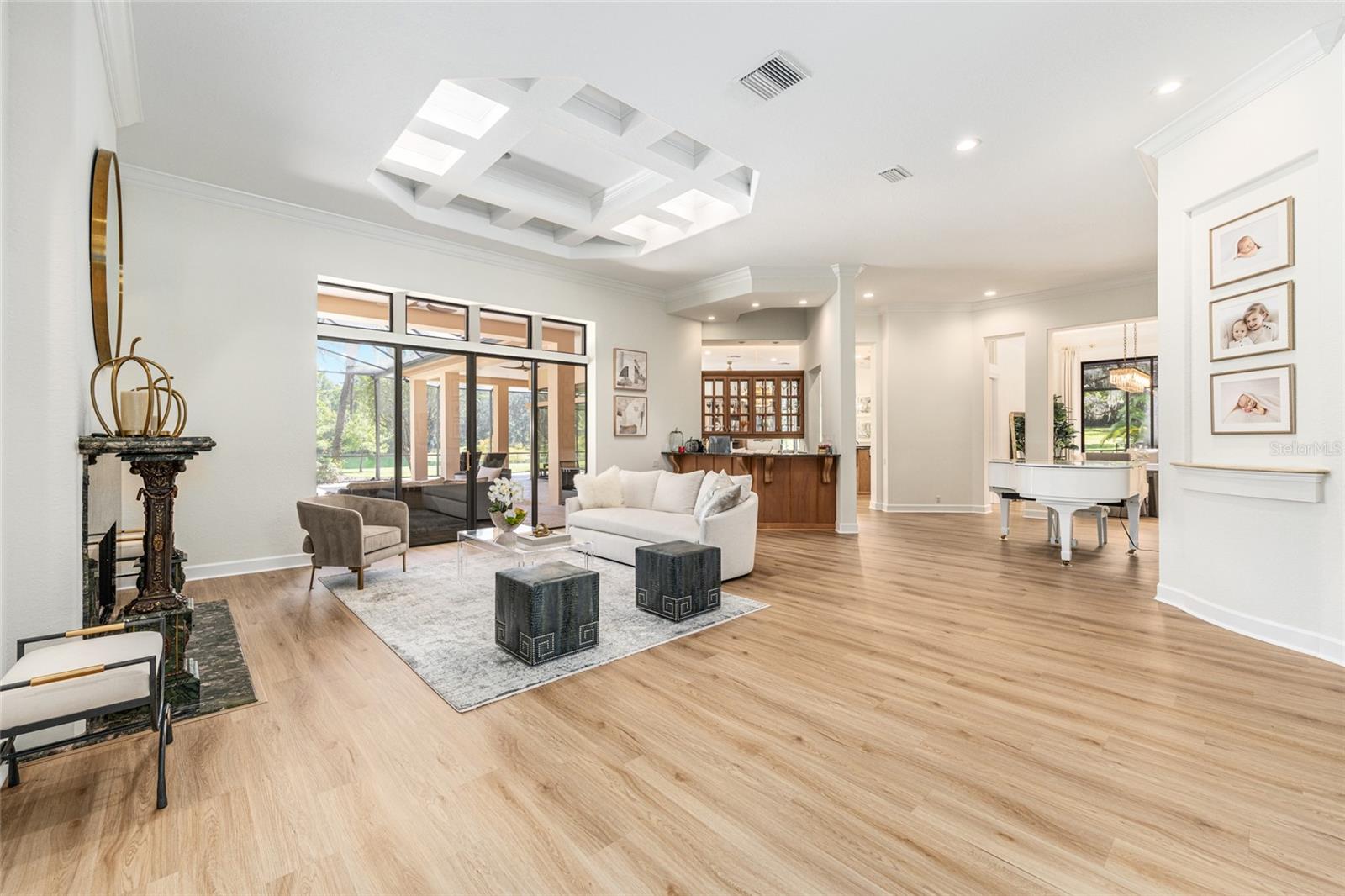 OM710169 Property Photo