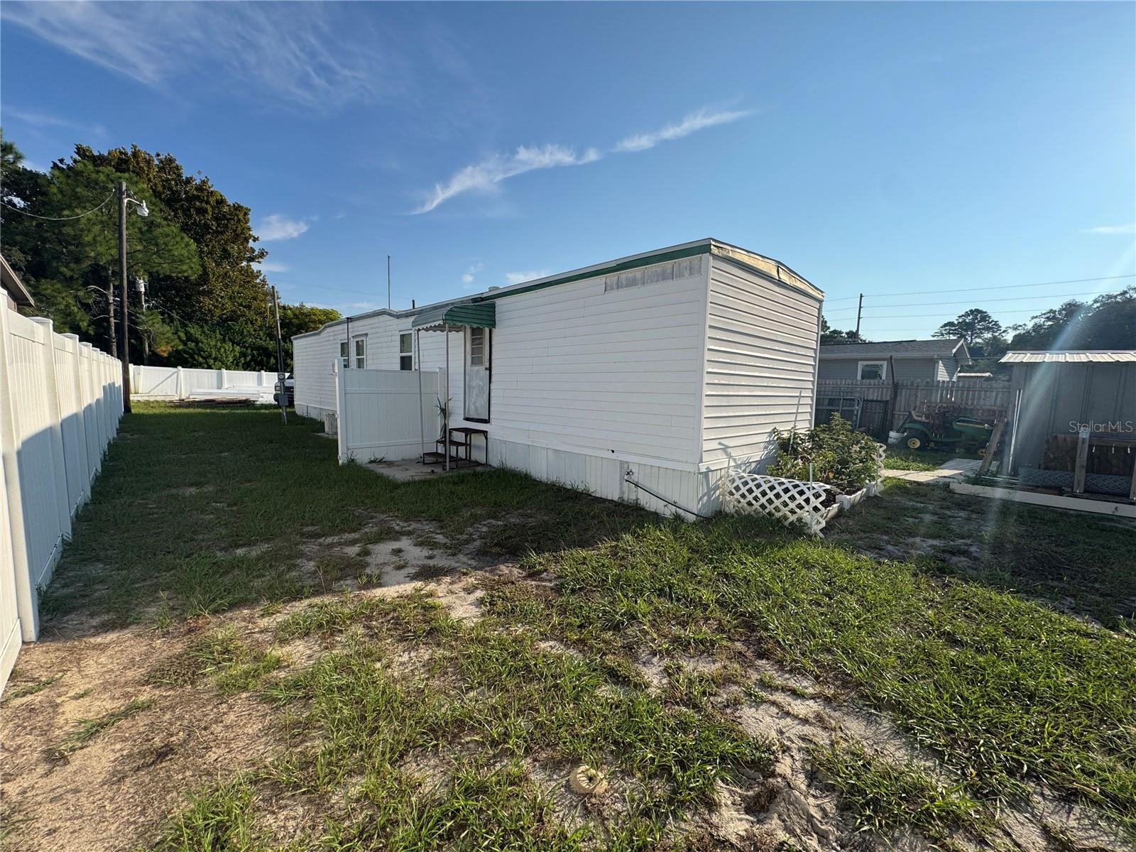 TB8430825 Property Photo