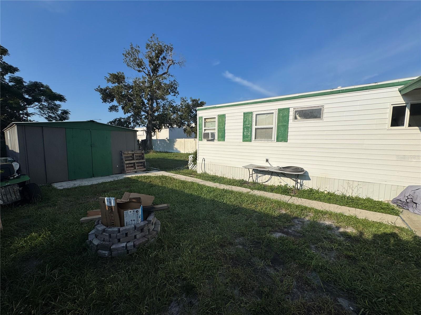 TB8430825 Property Photo