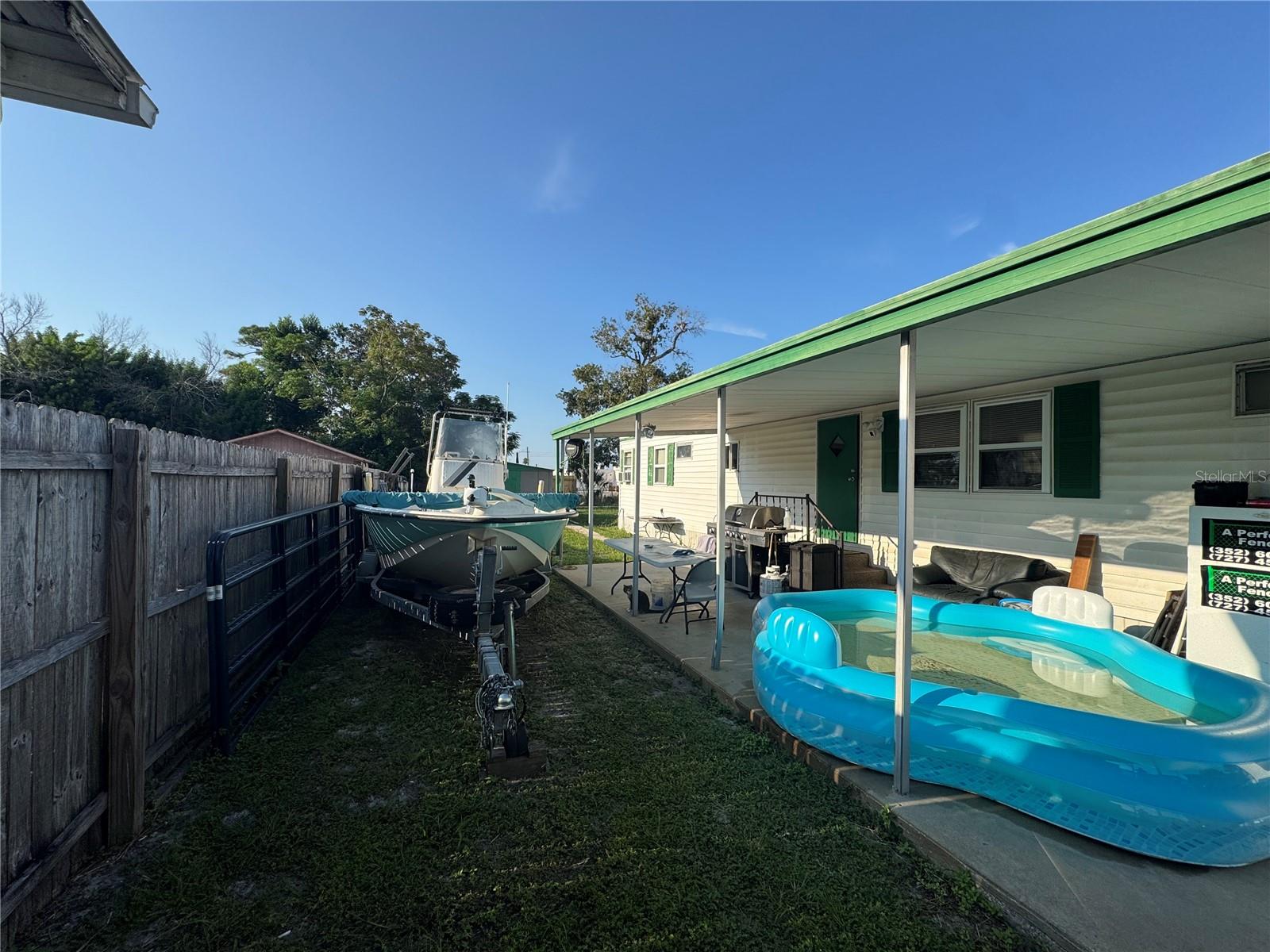 TB8430825 Property Photo