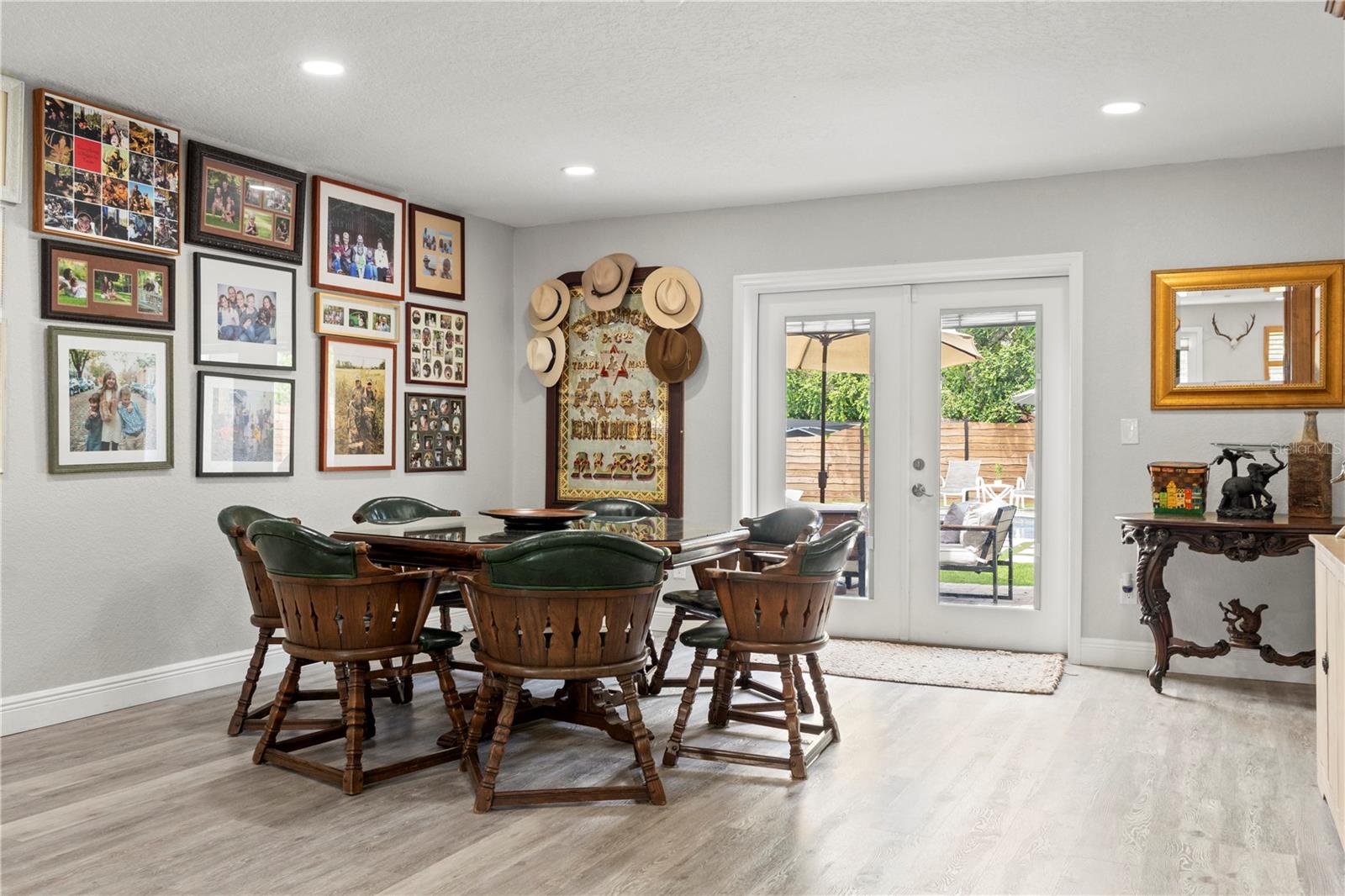 1945 BARCELONA WAY S, ST PETERSBURG, FL, 33712