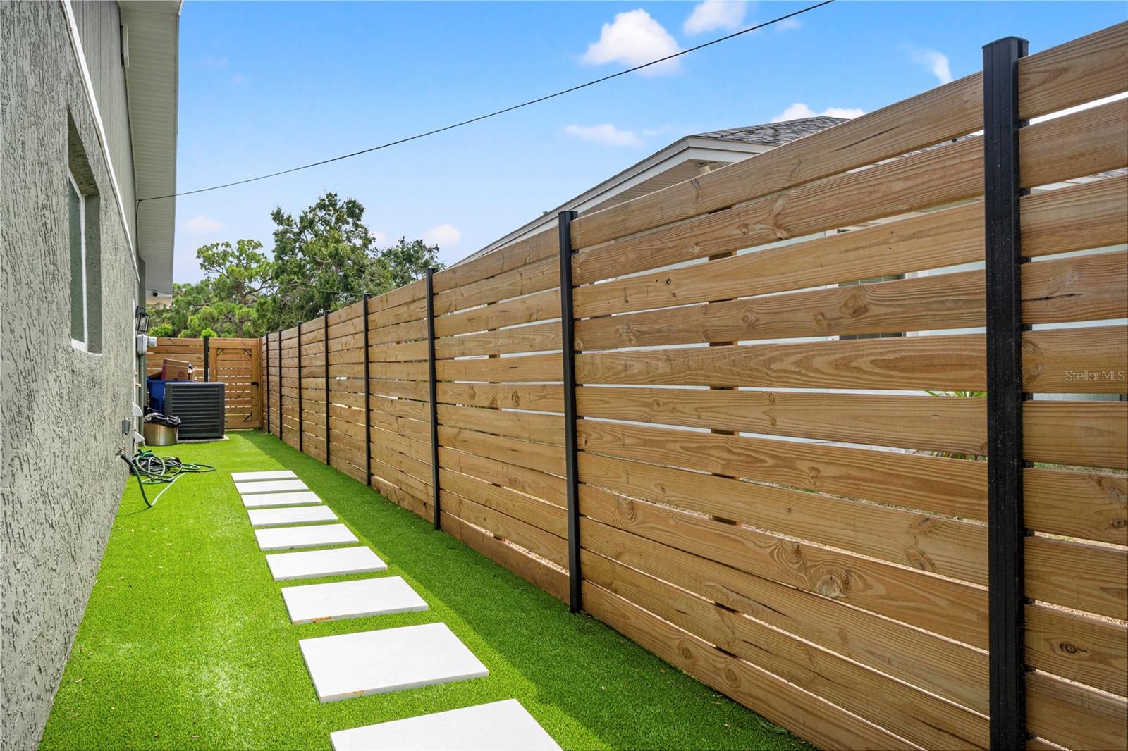 1945 BARCELONA WAY S, ST PETERSBURG, FL, 33712