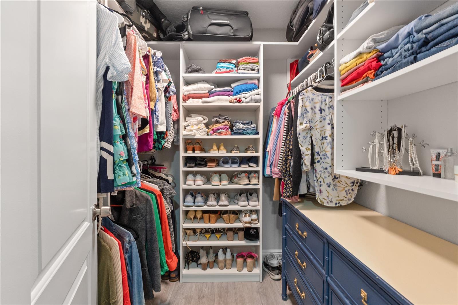 1945 BARCELONA WAY S, ST PETERSBURG, FL, 33712