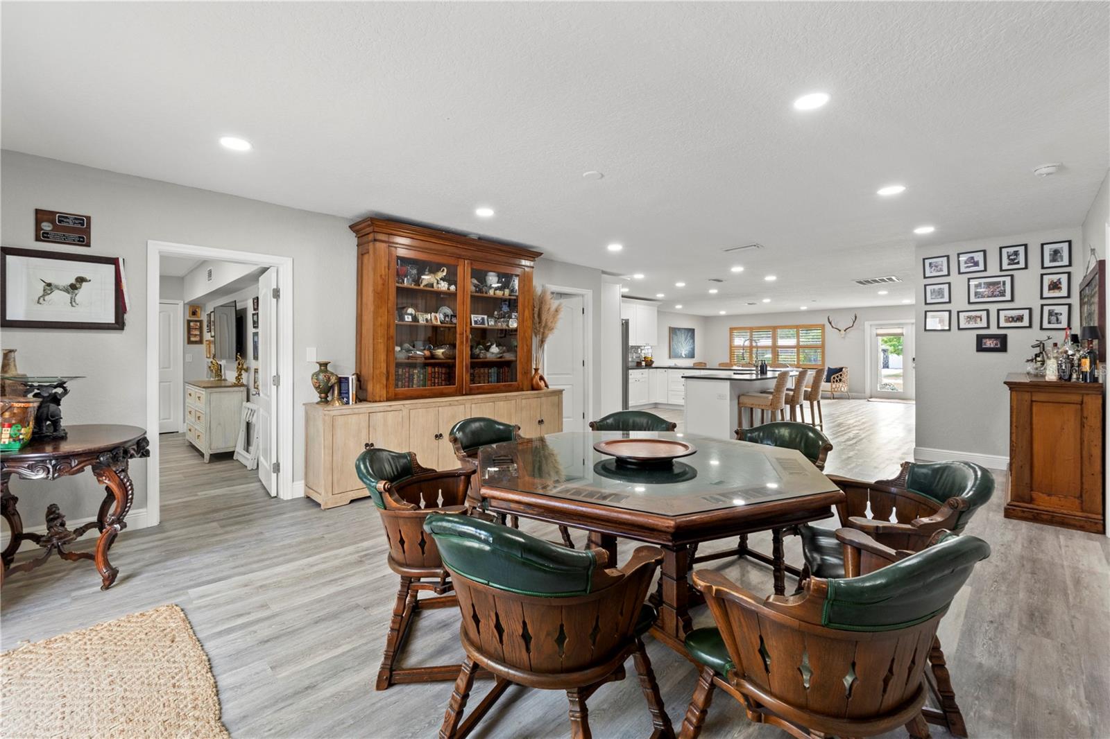 1945 BARCELONA WAY S, ST PETERSBURG, FL, 33712