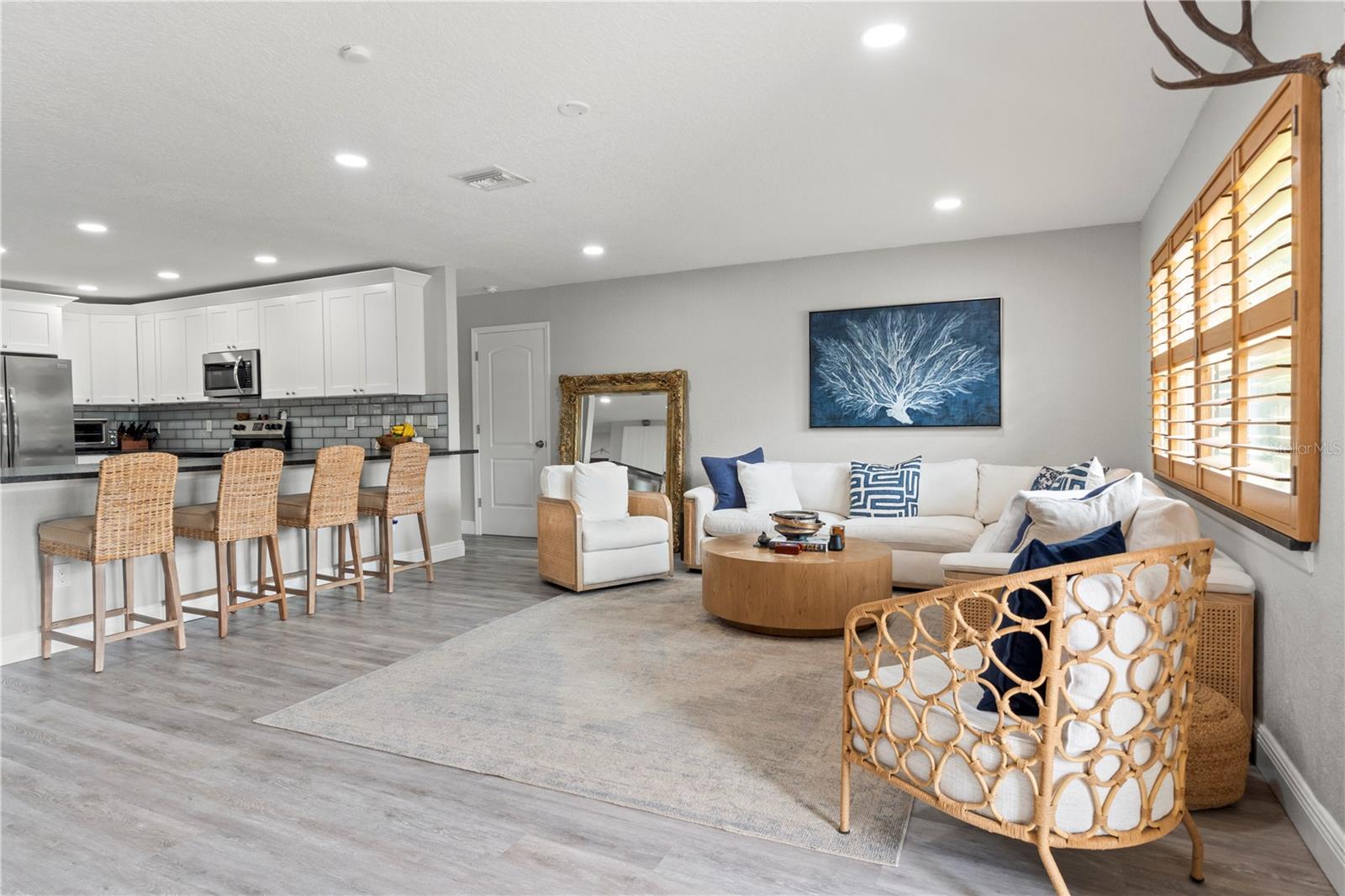 1945 BARCELONA WAY S, ST PETERSBURG, FL, 33712