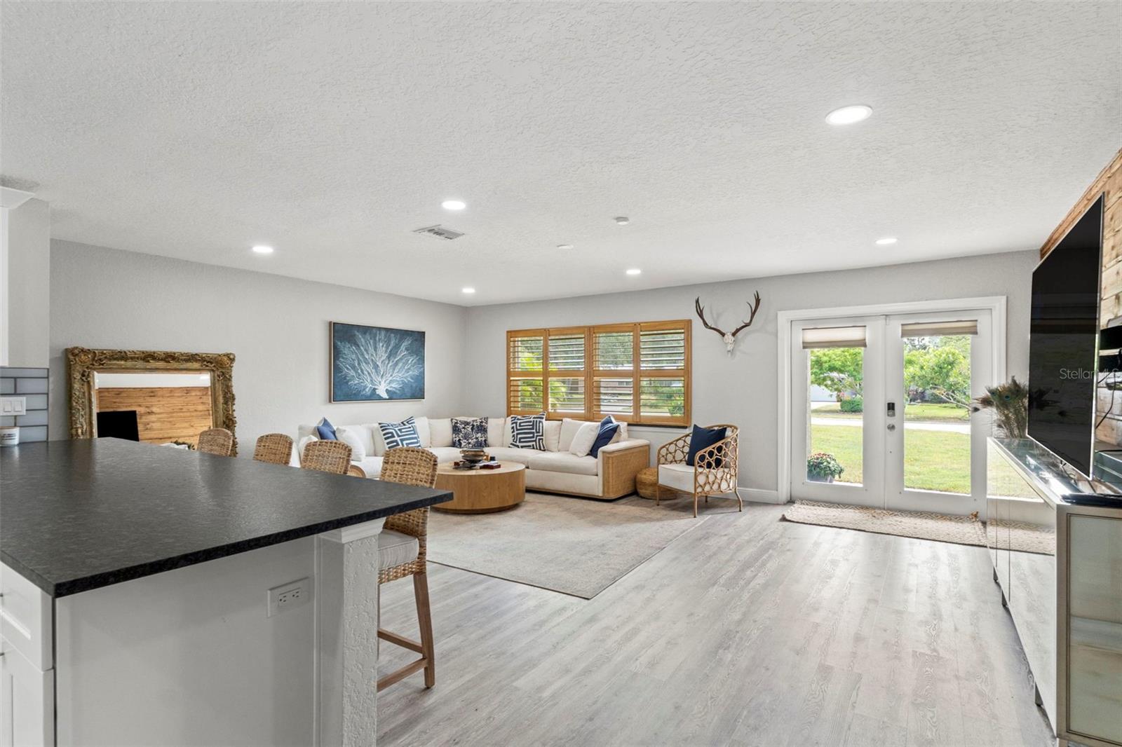 1945 BARCELONA WAY S, ST PETERSBURG, FL, 33712