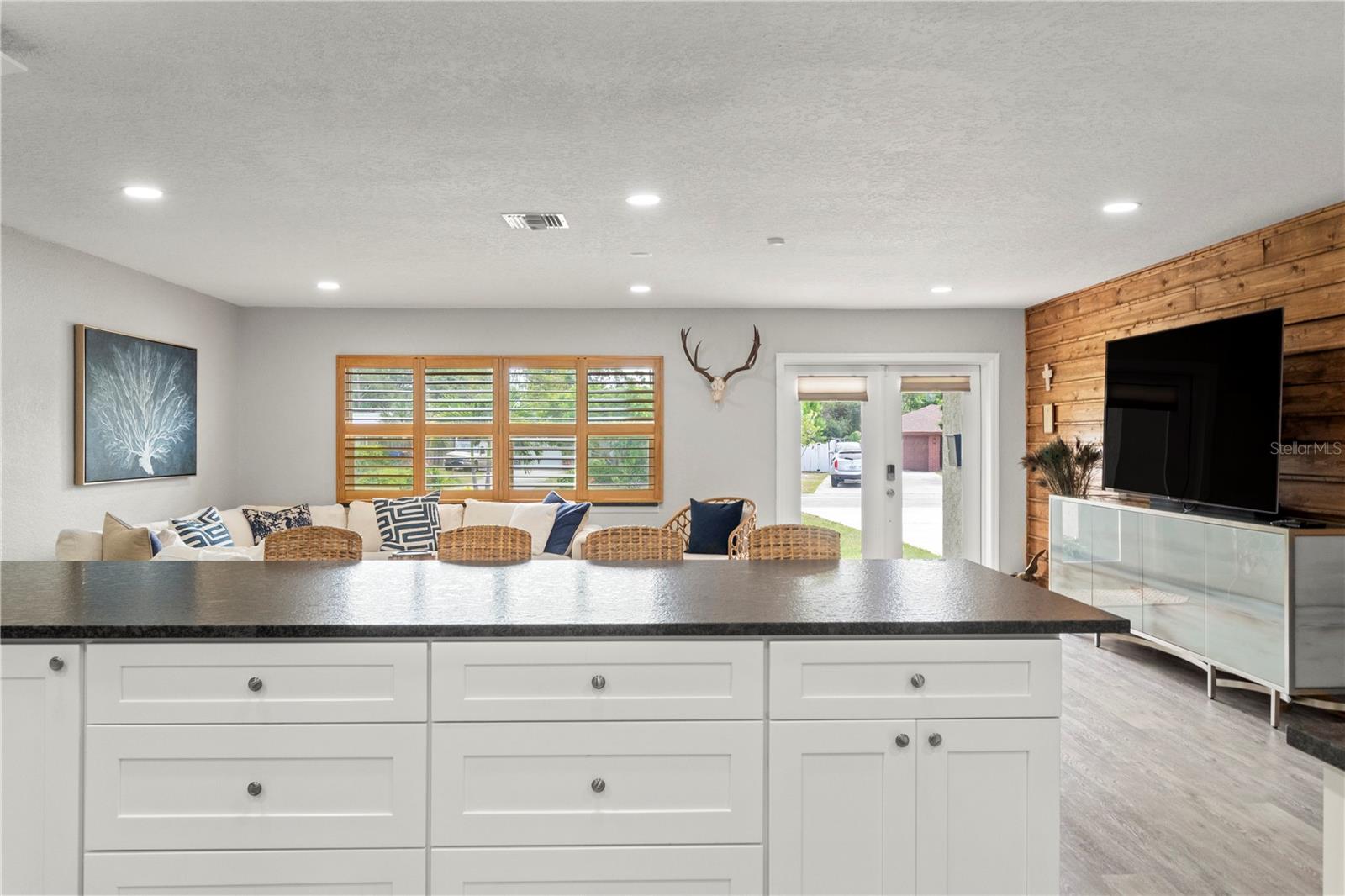 1945 BARCELONA WAY S, ST PETERSBURG, FL, 33712