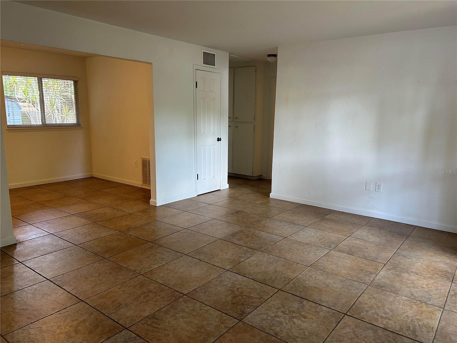 2428 WALDEMERE ST, SARASOTA, FL, 34239