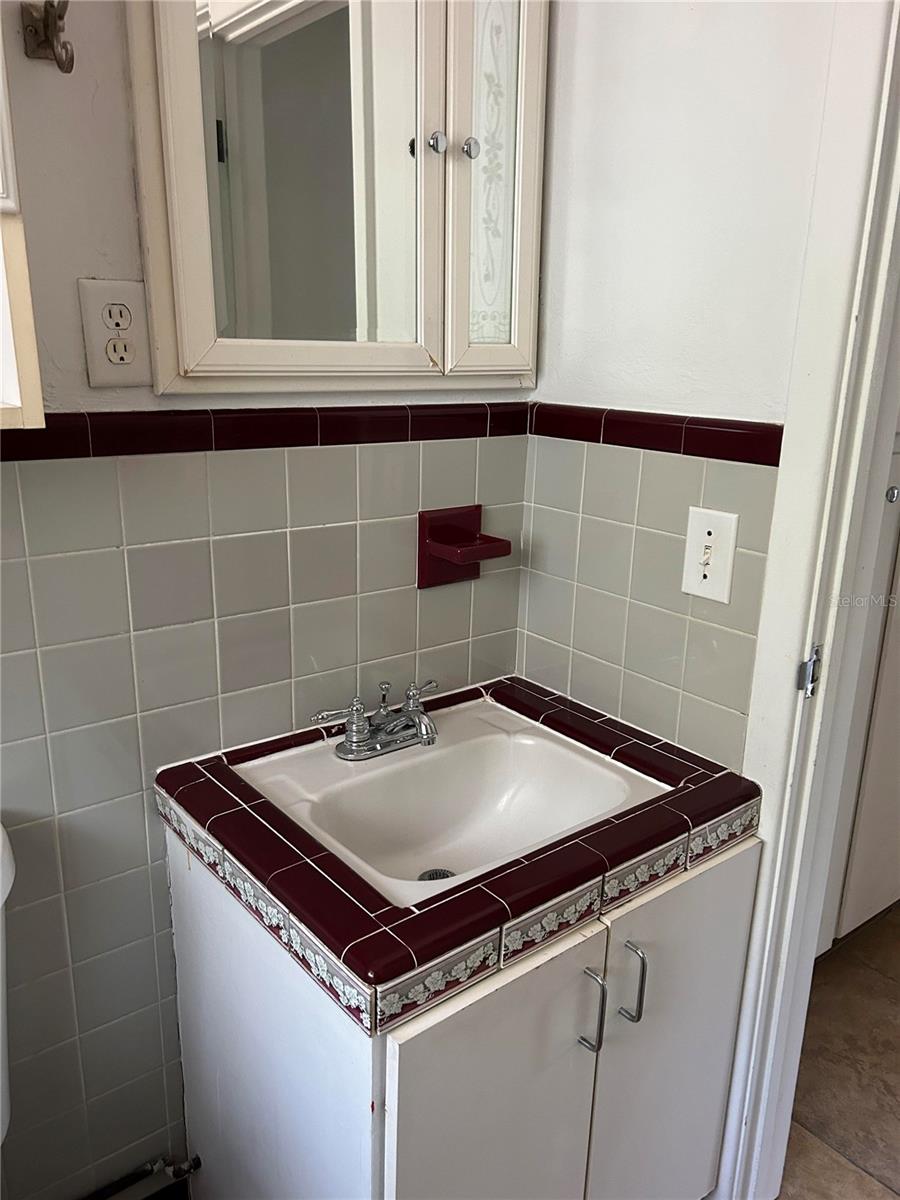 2428 WALDEMERE ST, SARASOTA, FL, 34239