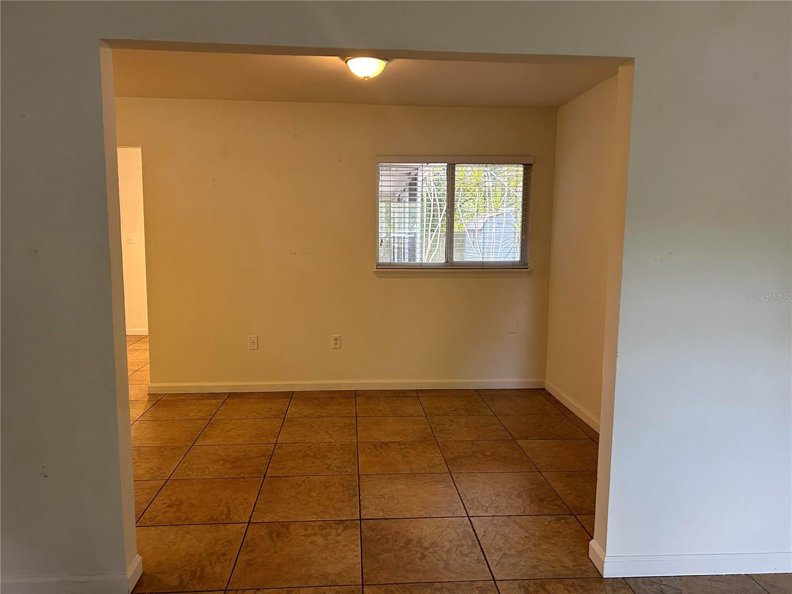 2428 WALDEMERE ST, SARASOTA, FL, 34239