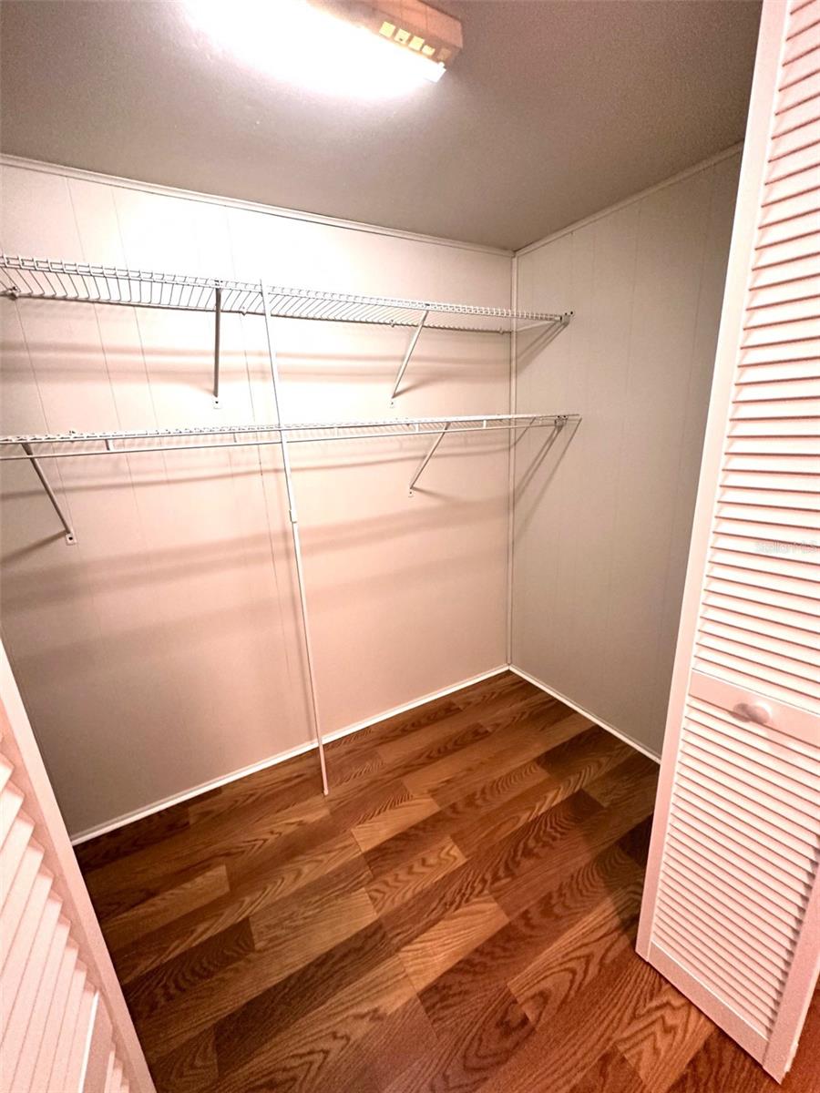 TB8430852 Property Photo