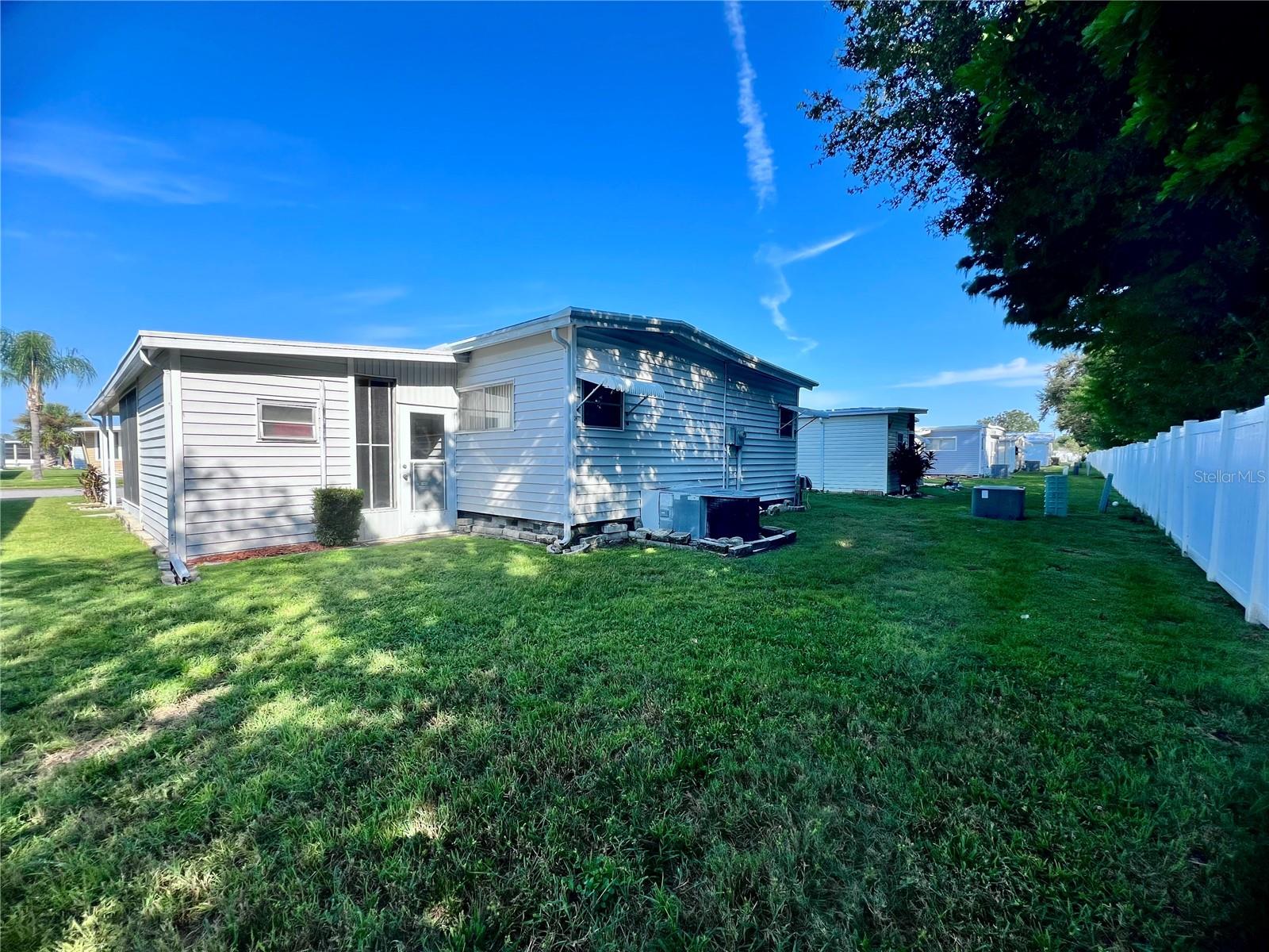 TB8430868 Property Photo