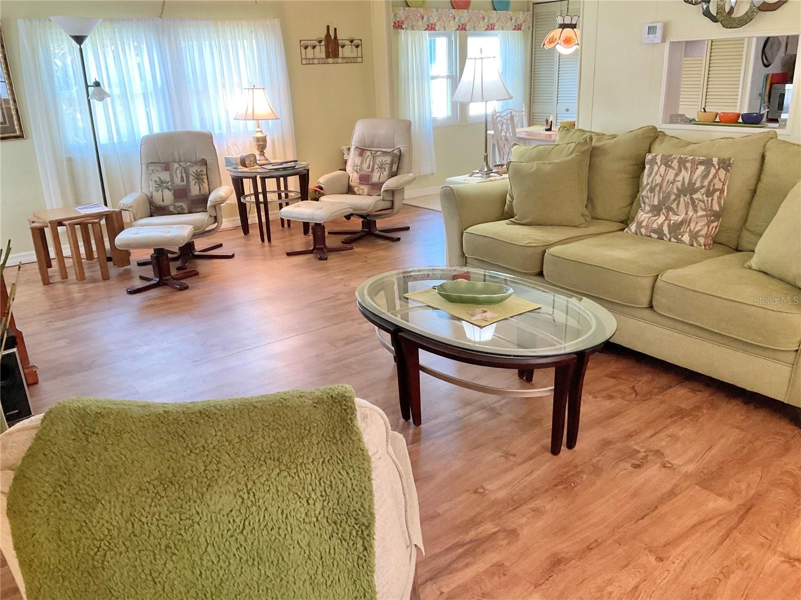 TB8430868 Property Photo