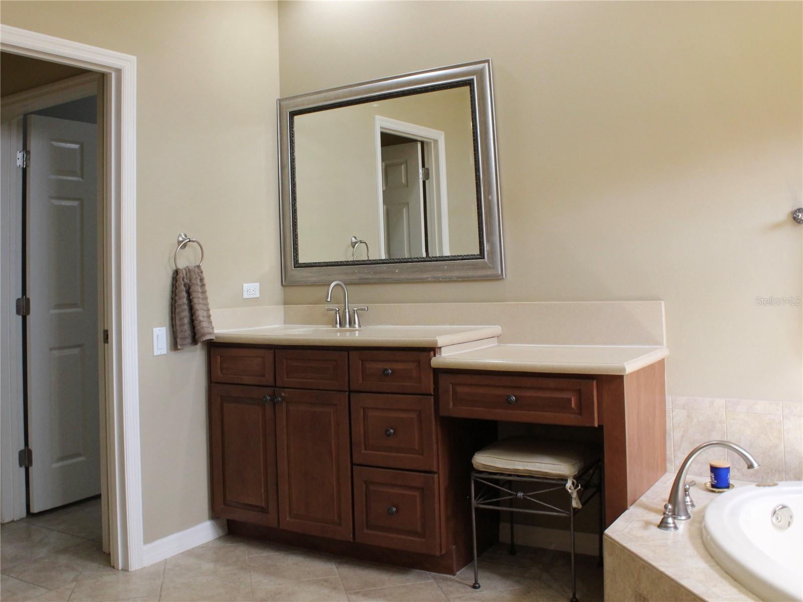 406 PETREL TRL, BRADENTON, FL, 34212