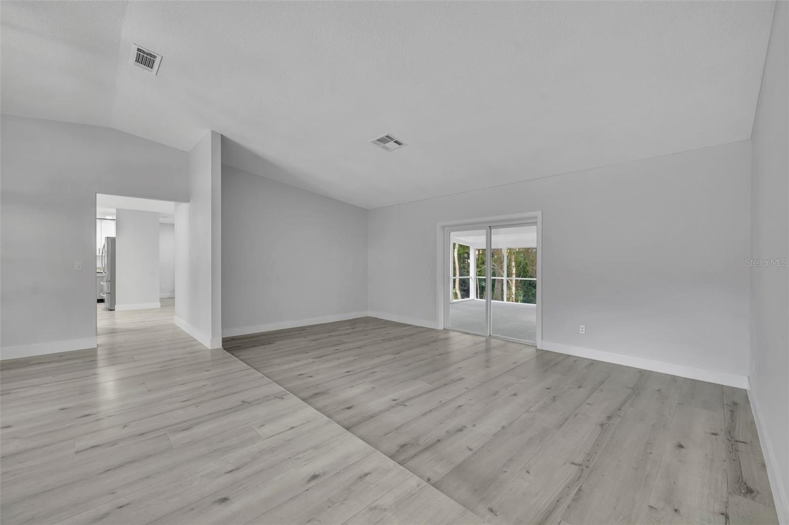 672 SILVER CREEK DR, WINTER SPRINGS, FL, 32708