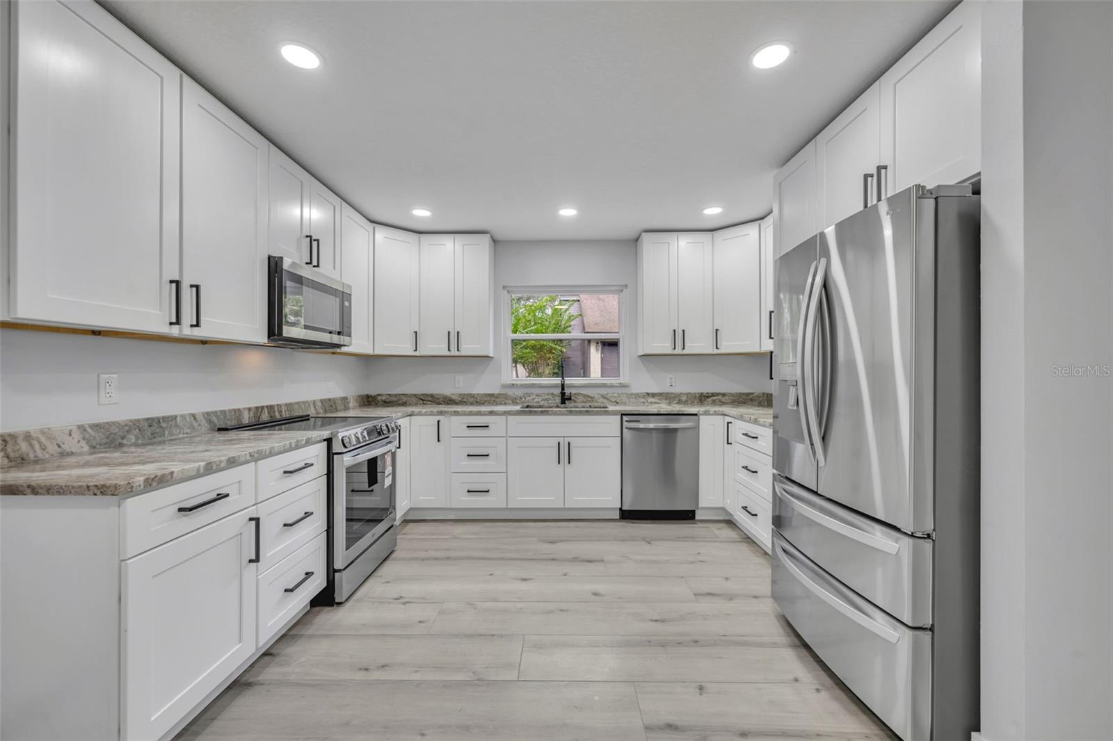 672 SILVER CREEK DR, WINTER SPRINGS, FL, 32708