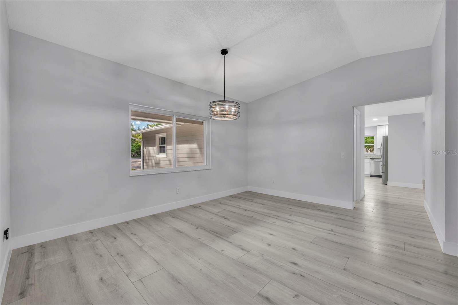 672 SILVER CREEK DR, WINTER SPRINGS, FL, 32708