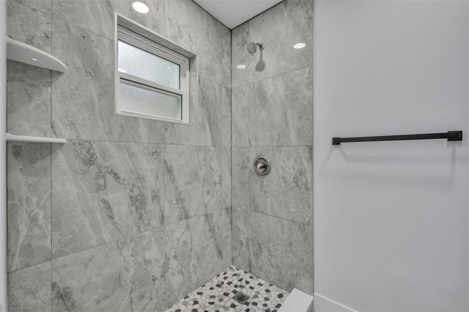 672 SILVER CREEK DR, WINTER SPRINGS, FL, 32708