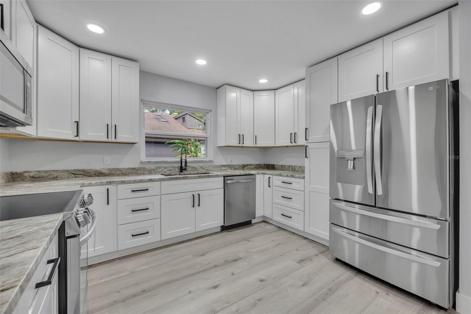 672 SILVER CREEK DR, WINTER SPRINGS, FL, 32708