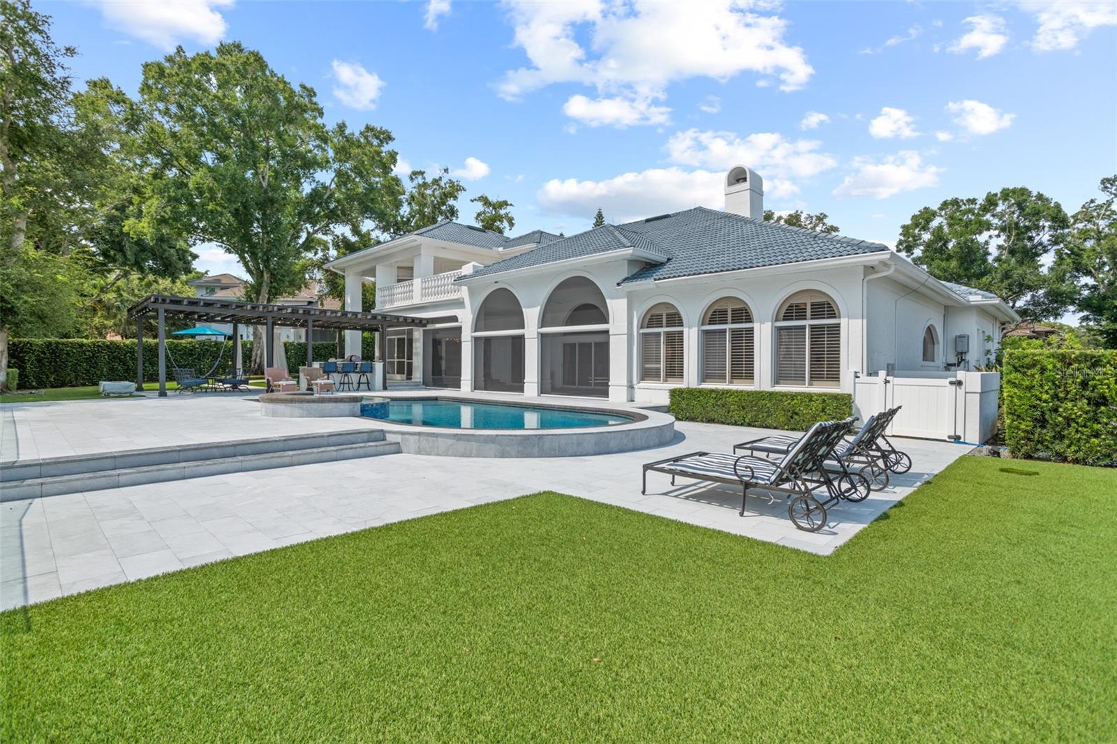 O6346918 Property Photo