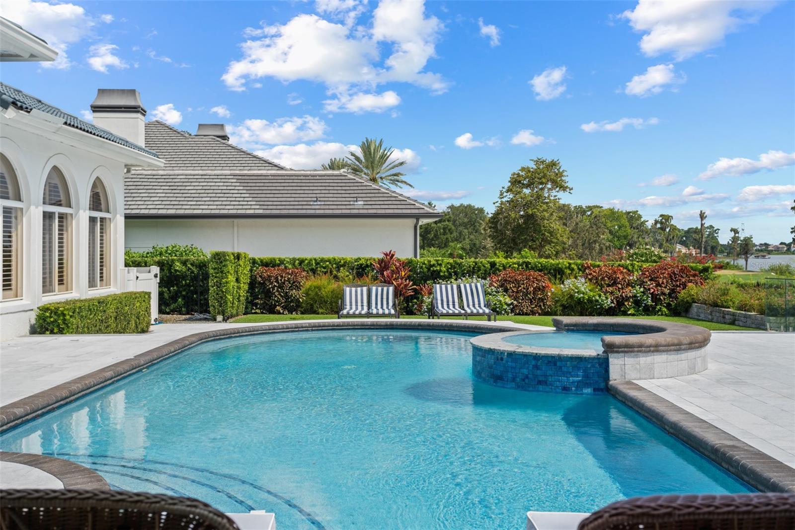 O6346918 Property Photo