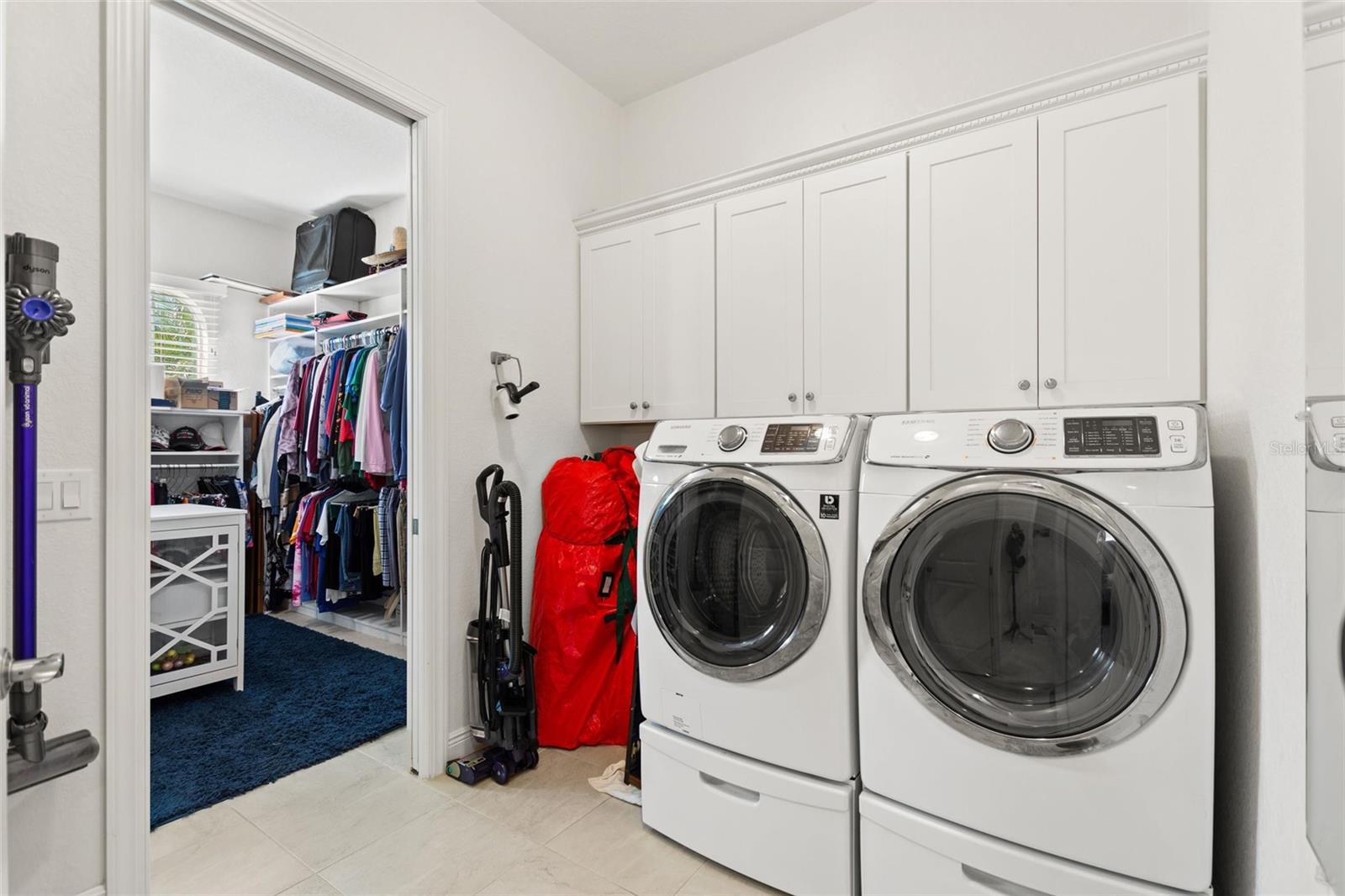 581 MEANDERING WAY, POLK CITY, FL, 33868