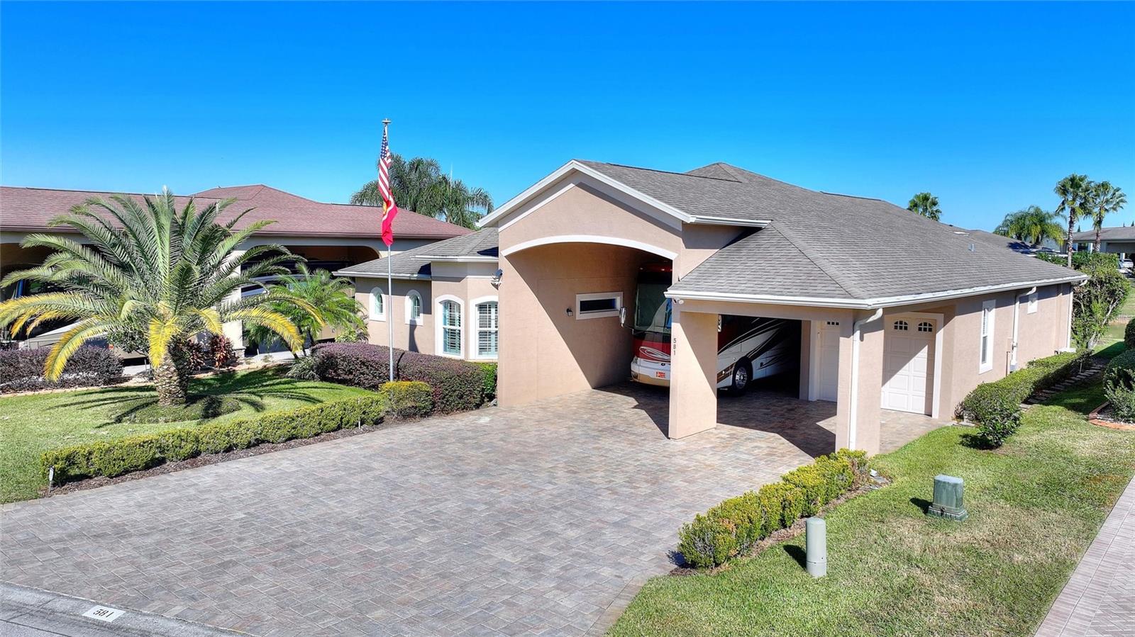 581 MEANDERING WAY, POLK CITY, FL, 33868