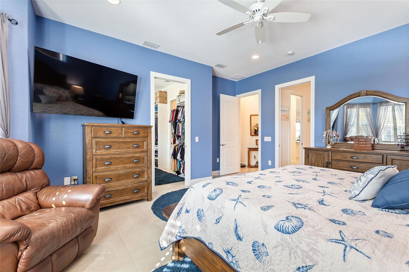 581 MEANDERING WAY, POLK CITY, FL, 33868