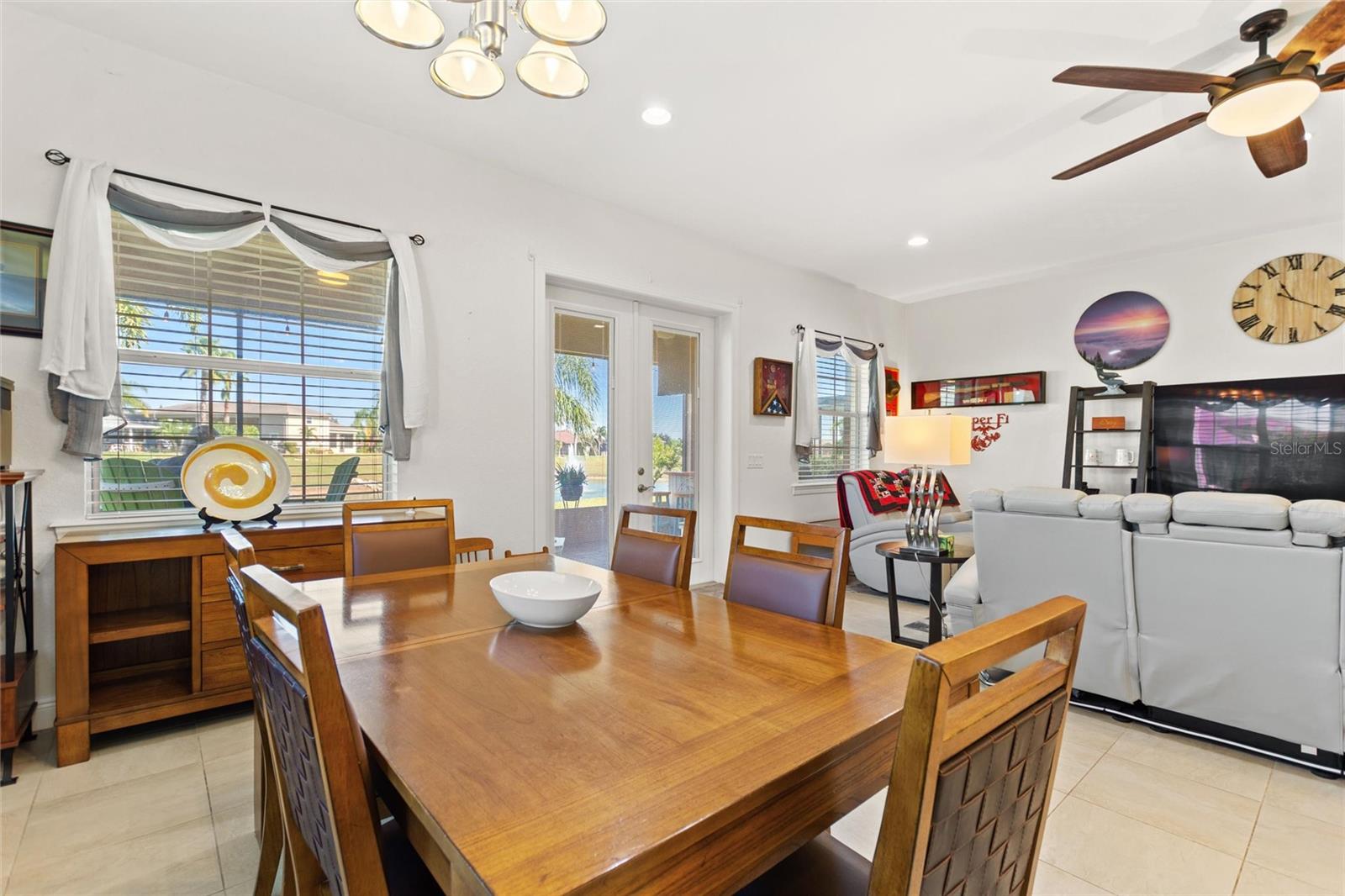 581 MEANDERING WAY, POLK CITY, FL, 33868