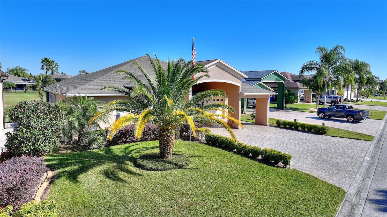 581 MEANDERING WAY, POLK CITY, FL, 33868