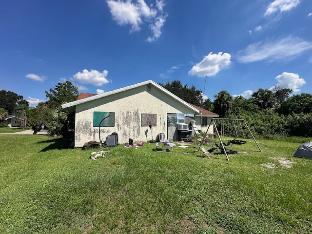 2051 MIDNIGHT ST, PORT CHARLOTTE, FL, 33948