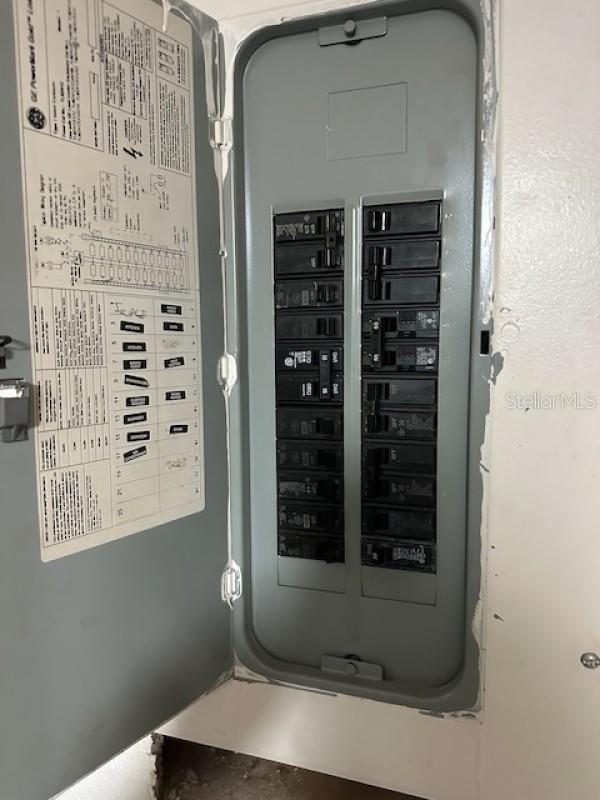 2051 MIDNIGHT ST, PORT CHARLOTTE, FL, 33948