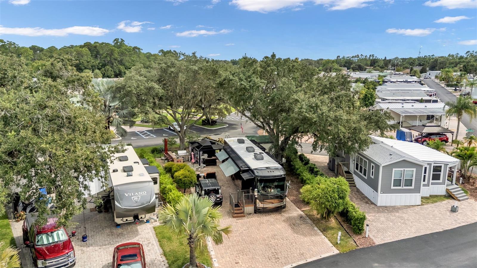 16357 CHERRY TREE CT, CLERMONT, FL, 34714