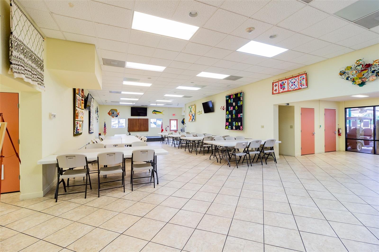 16357 CHERRY TREE CT, CLERMONT, FL, 34714