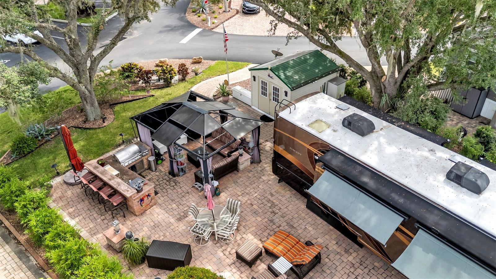 16357 CHERRY TREE CT, CLERMONT, FL, 34714