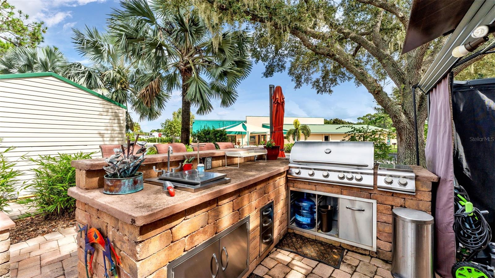 16357 CHERRY TREE CT, CLERMONT, FL, 34714