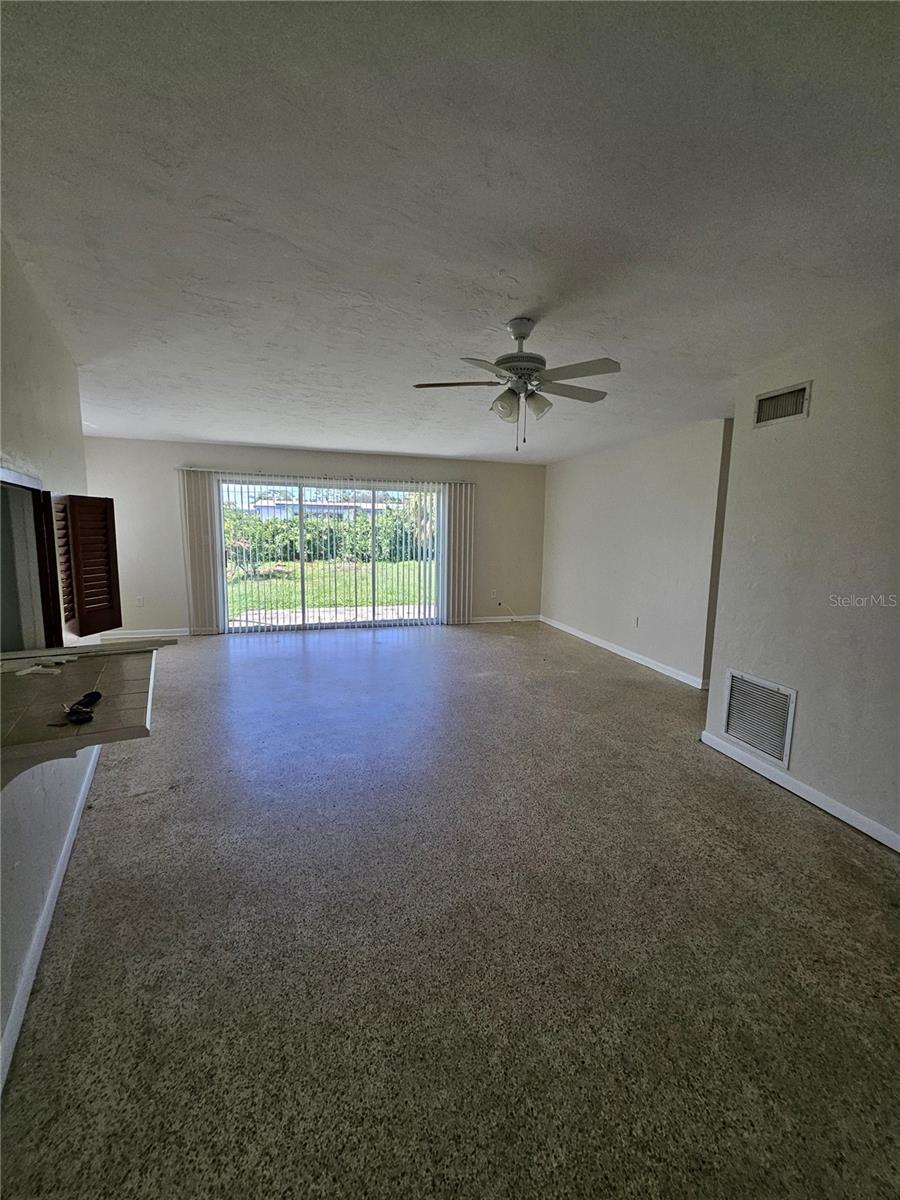 2433 DEEDRA ST, PORT CHARLOTTE, FL, 33952