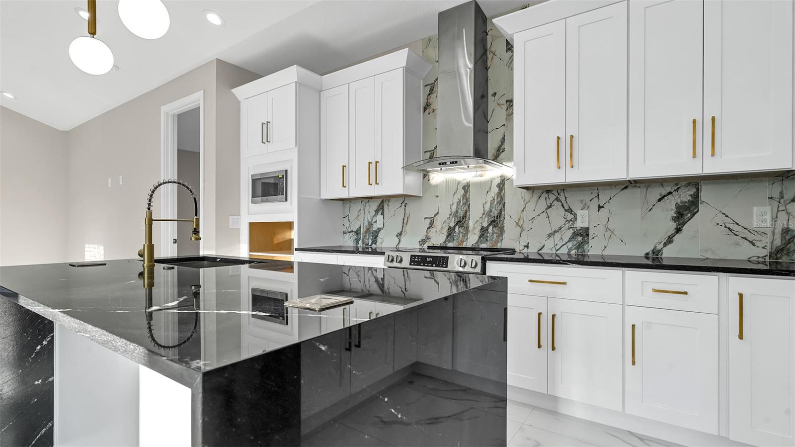 2839 60TH AVE N, ST PETERSBURG, FL, 33714