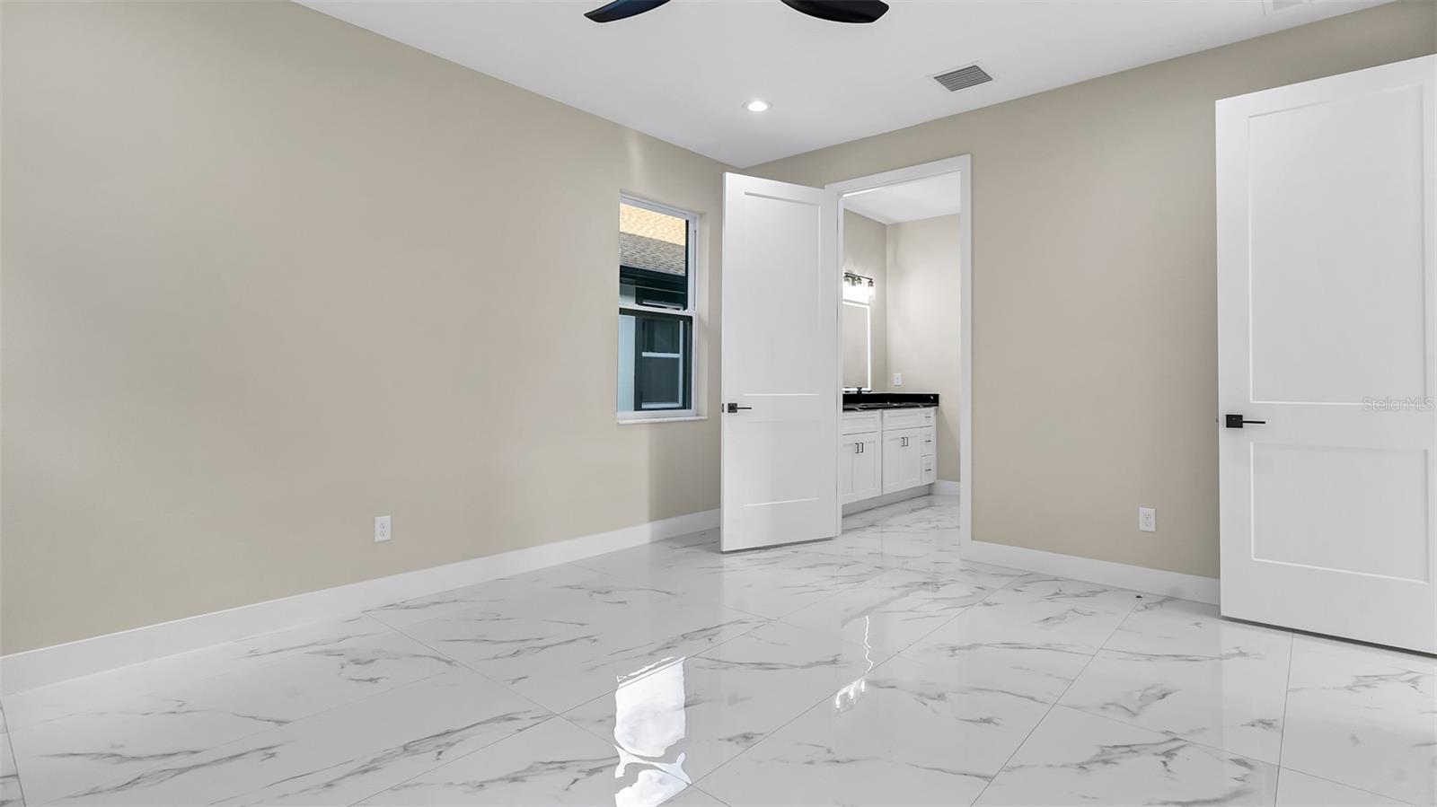 2839 60TH AVE N, ST PETERSBURG, FL, 33714