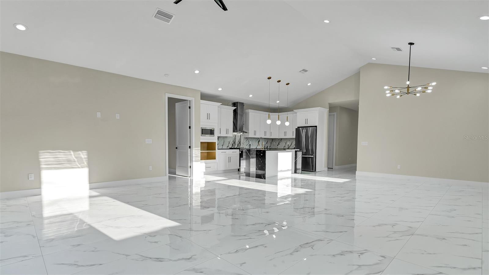 2839 60TH AVE N, ST PETERSBURG, FL, 33714