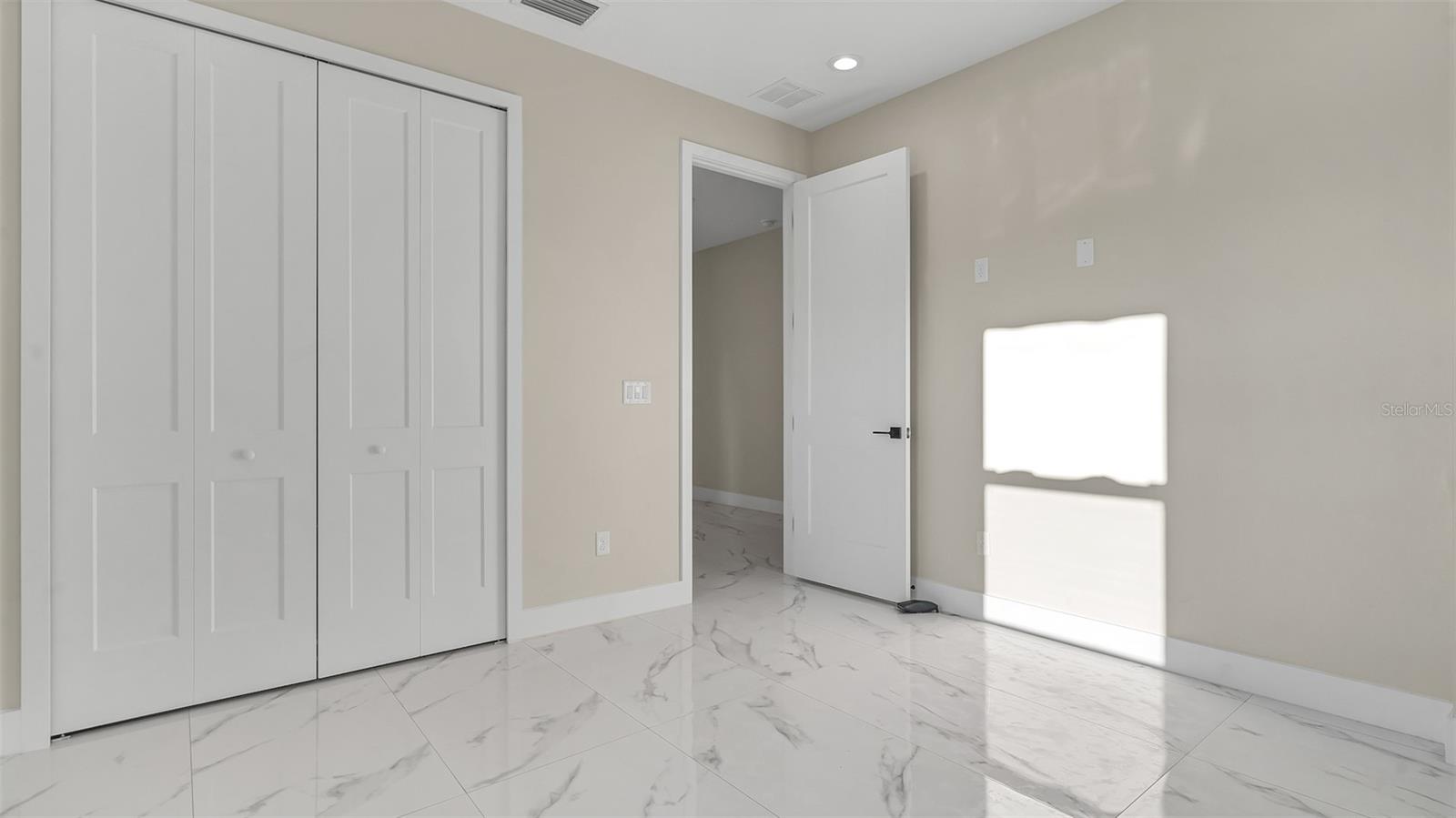 2839 60TH AVE N, ST PETERSBURG, FL, 33714